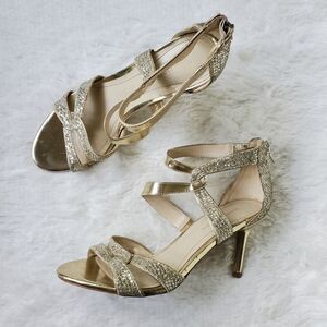 Marc Fisher Lexcie Goddess Heels Pumps Metallic Gold Prom Occasion Event Size 7